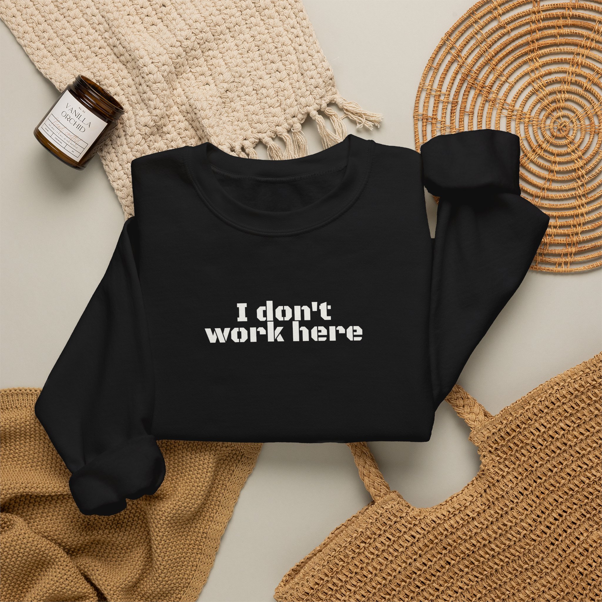 I Don't Work Here Sweatshirt | Funny Sarcastic Sweatshirt | Gift for Introverts - White Text - Sweatshirt - Image 4